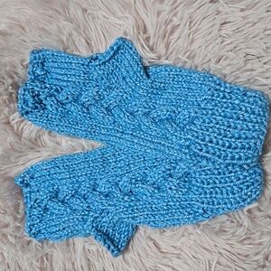Handknit Bamboo Blend Blue Knit Fingerless Gloves Cable Pattern Brand New